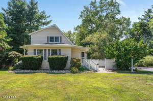 14 Norge Road Delmar, NY 12054