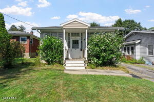 32 Homestead Street Albany, NY 12203