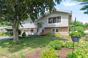 33 Mountain View Drive Valatie, NY 12184