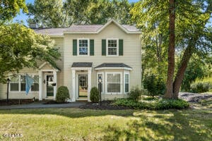 12 Hilltop Court Troy, NY 12182