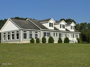 113 Bluebird Lane Gloversville, NY 12078