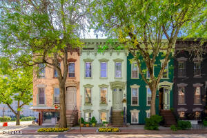 184 Elm Street Albany, NY 12202