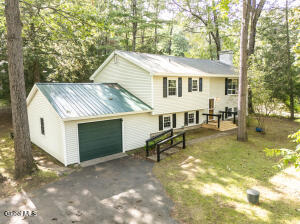 167 Redmond Rd Gansevoort, NY 12831