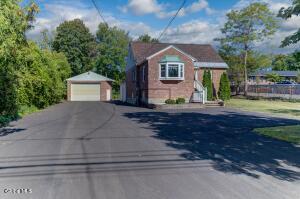 34 Russell Road Colonie, NY 12205