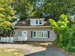 809 Park Avenue Albany, NY 12208