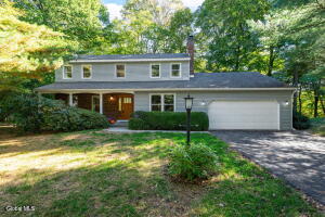 13 Davis Place Latham, NY 12110