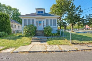 44 Carlton Avenue Cohoes, NY 12047