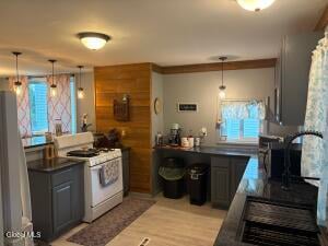 62 3RD Avenue Gloversville, NY 12078