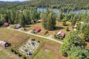 3 and 11 Bear Country Road Stony Creek, NY 12878