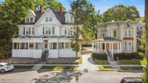 102 S Lake Avenue Albany, NY 12208