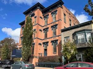 409 Madison Avenue Albany, NY 12210