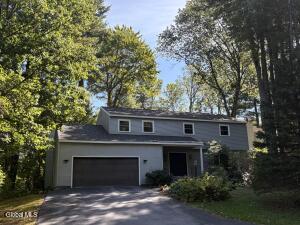 15 Ashford Lane Niskayuna, NY 12309