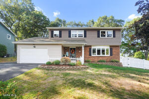 19 Joy Drive Loudonville, NY 12211