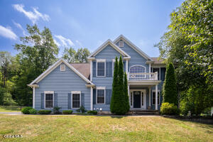 69 Mary Hadge Drive Schenectady, NY 12309