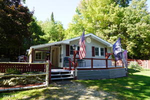 26 Rays Road Warrensburg, NY 12885