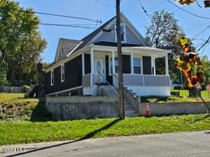 2402 Ave B Extension Schenectady, NY 12308