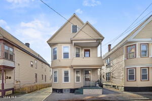 19 Ingersoll Avenue Schenectady, NY 12305