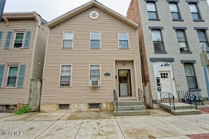 338 4th Street Troy, NY 12180