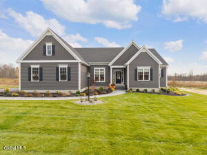 18 Dahlia Drive Clifton Park, NY 12065