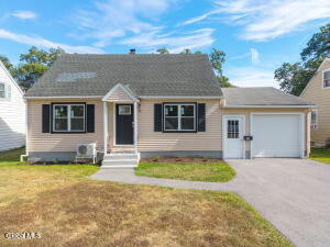 35 Virginia Boulevard Glenville, NY 12302