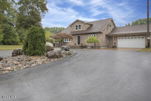 200 Maeotsa Lane Altamont, NY 12009