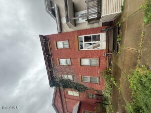 16.5 Washington Street Rensselaer, NY 12144