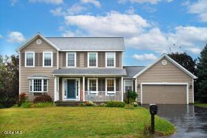 24 Francis Drive Wynantskill, NY 12198