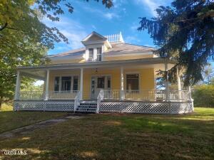 5 Owen Road Cropseyville, NY 12082