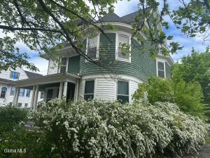 4 Watson Place Utica, NY 13501