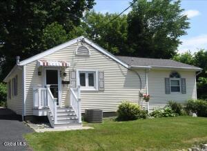 201 Park Avenue Rensselaer, NY 12144