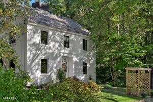 2267 Algonquin Road Niskayuna, NY 12309