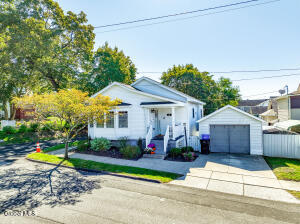 38 125th Street Troy, NY 12182