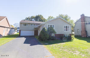 8 Sawyer Place Albany, NY 12208