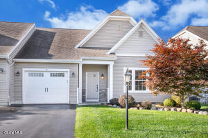 17 Krug Place Cohoes, NY 12047