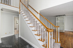 987 Grooms Road Rexford, NY 12148