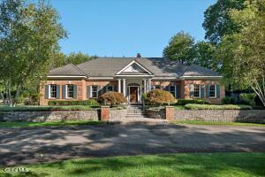 44 Turner Lane Loudonville, NY 12211