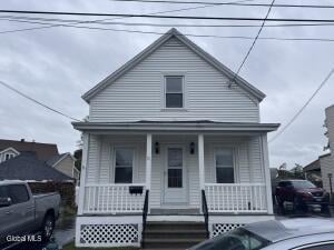 31 Charles Street Waterford, NY 12188