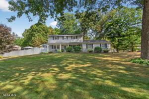 7 Mountain Way Clifton Park, NY 12065