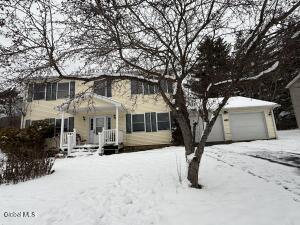 12 Pine Avenue Johnstown, NY 12095