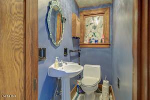 106 Prindle Avenue Johnstown, NY 12095