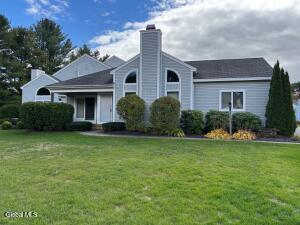 16 Pepper Lane Saratoga Springs, NY 12866