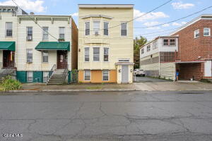 292 Catherine Street Albany, NY 12209