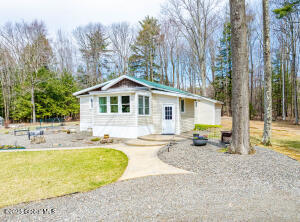 77 Davitt Lake Road Averill Park, NY 12018