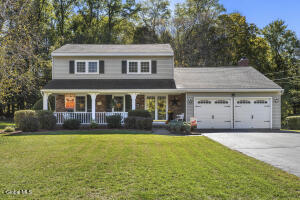 6 Hadel Road Glenville, NY 12302