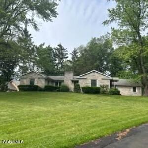 2 Hillview Road Loudonville, NY 12211