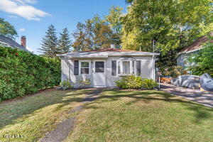 163 Chiswell Road Schenectady, NY 12304