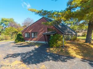 337 N Ballston Road Schenectady, NY 12302