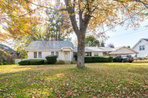 192 2nd Ave Extension Gloversville, NY 12078