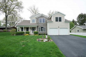 110 Pinehurst Avenue Albany, NY 12203