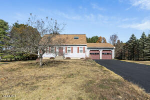 5 Norland Court Saratoga Springs, NY 12866